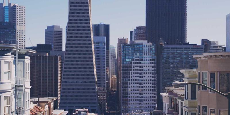 名鞋店40：正品运动鞋首选商城，探索阿迪达斯的卓越世界