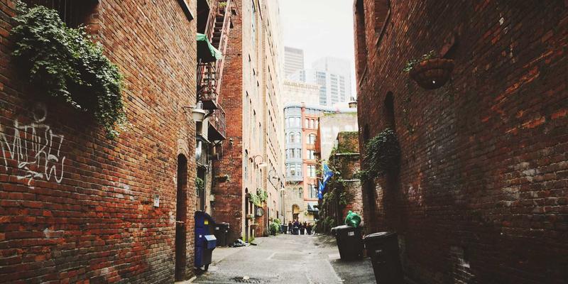 从原料到脚感：揭秘品牌鞋供应链透明度如何重塑篮球鞋消费信任