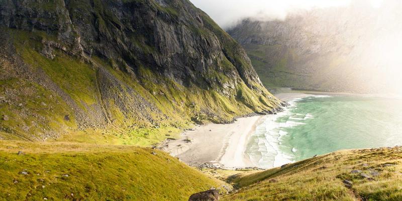 节日营销制胜法则：名鞋店如何以季节性促销引爆篮球鞋与正品运动鞋销售